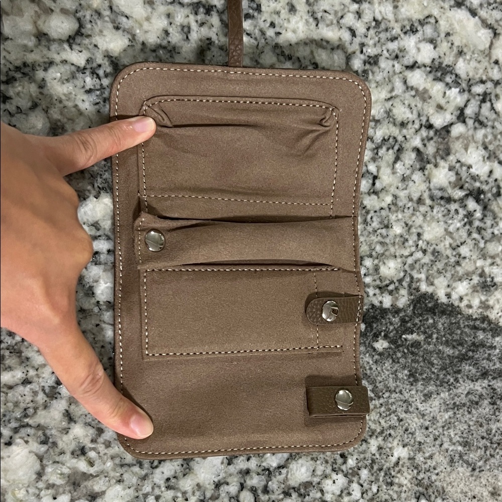 Travel Jewelry Roll Organizer in birch/brown
